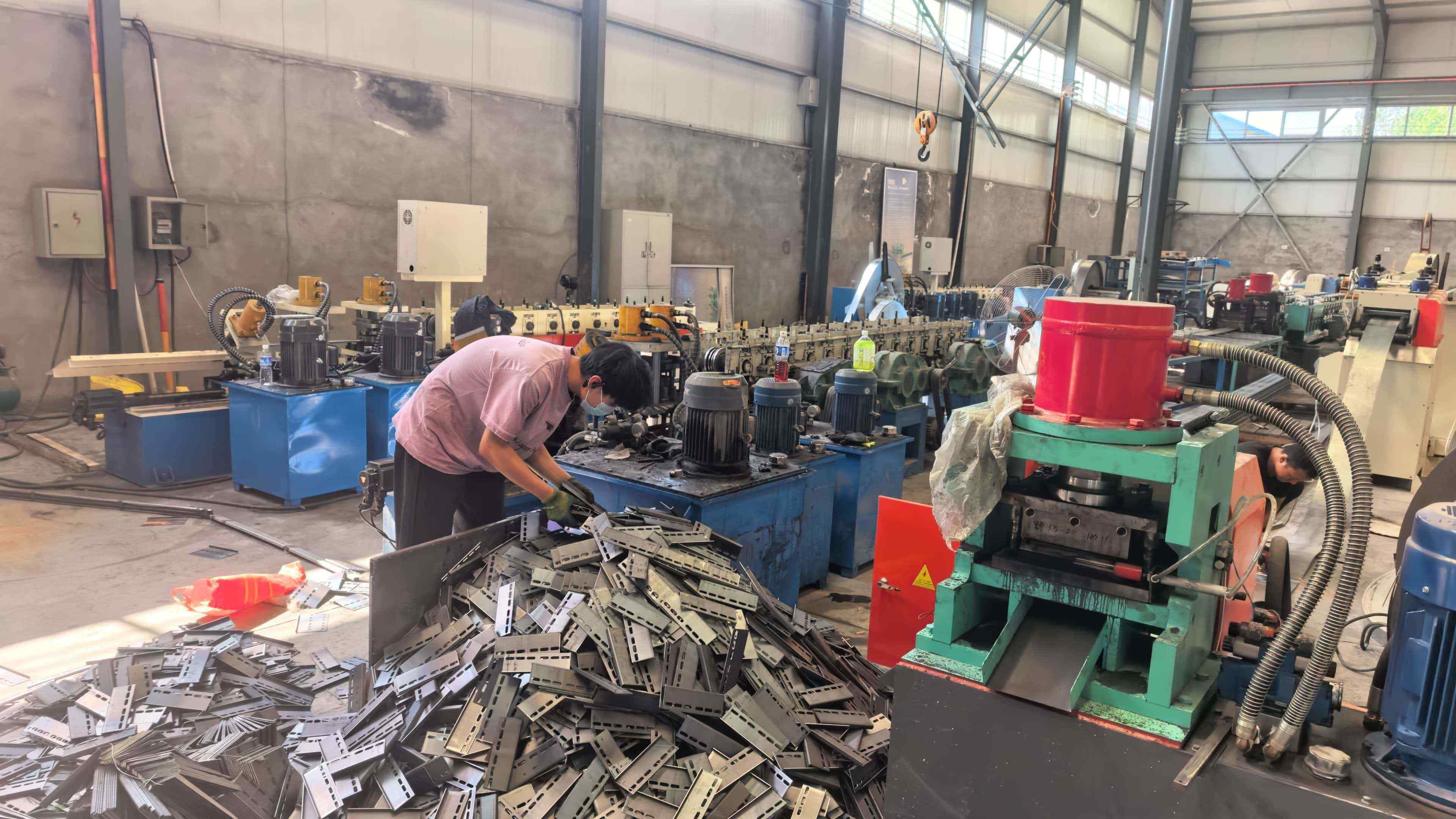 鹰潭市室外桥架锌铝镁桥架 - 排名